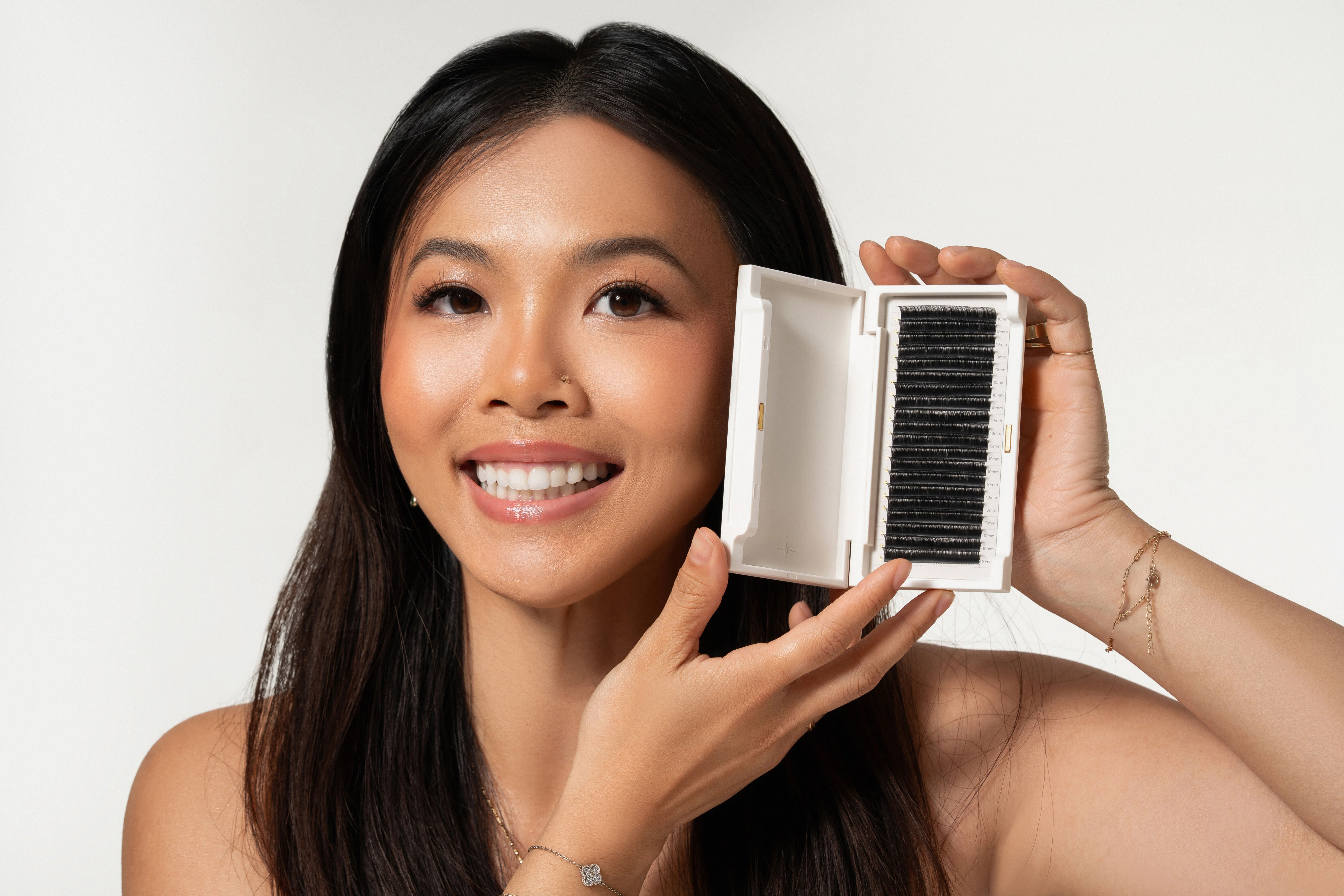 Everything Lashes .03mm (20 Rows/Tray) - Image 7